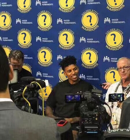 什么是牌九中的“文子”与“武子”？解析中国传统博弈的分类哲学。（牌九里的“文子”“武子”究竟指什么？透视中国传统博弈的分类思维）